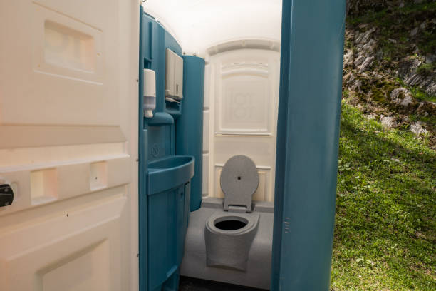 Porta potty delivery and setup in Cibolo, TX